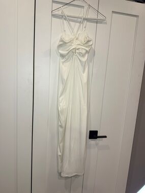 L-Space Med White Ruched Maxi Dress - Beach cover-up. Unlined.